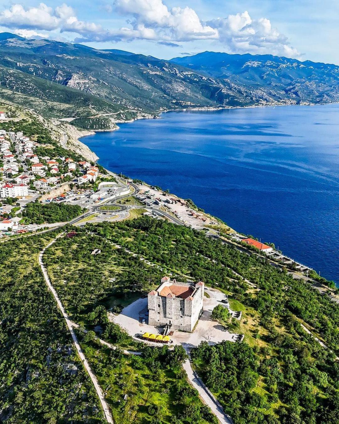 Apartman Elena Senj  Dış mekan fotoğraf